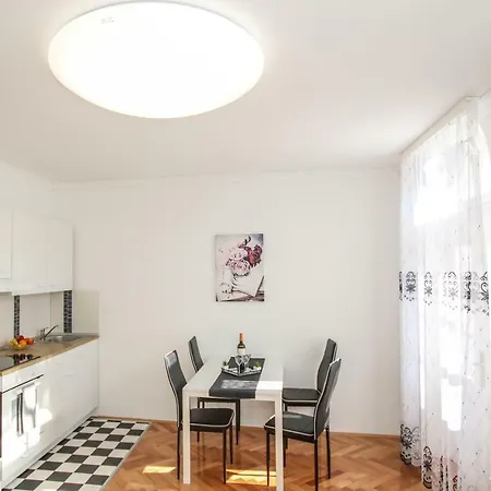 Apartment Old Town Porec
